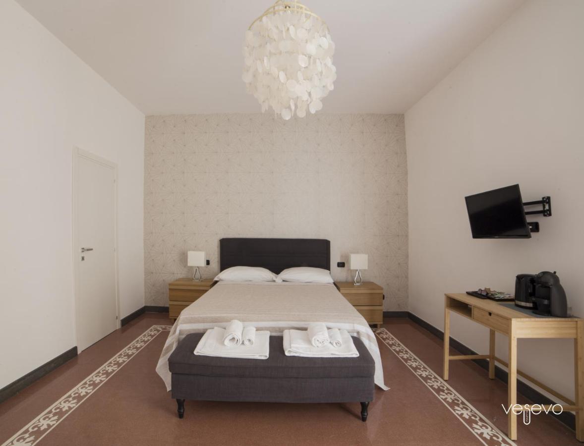 Vesevo Rooms Napoli Eksteriør bilde